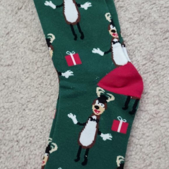 Ellen DeGeneres Reindeer socks NWOT - Picture 3 of 3